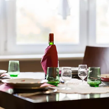 Przestronny Apartament Z Wanna Poznaniu Bukowska 134A By Heyrent Poznan
